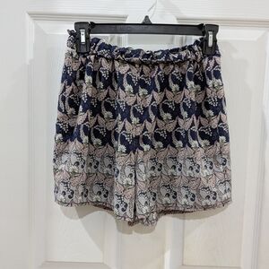 Floral Patterned Women's Shorts